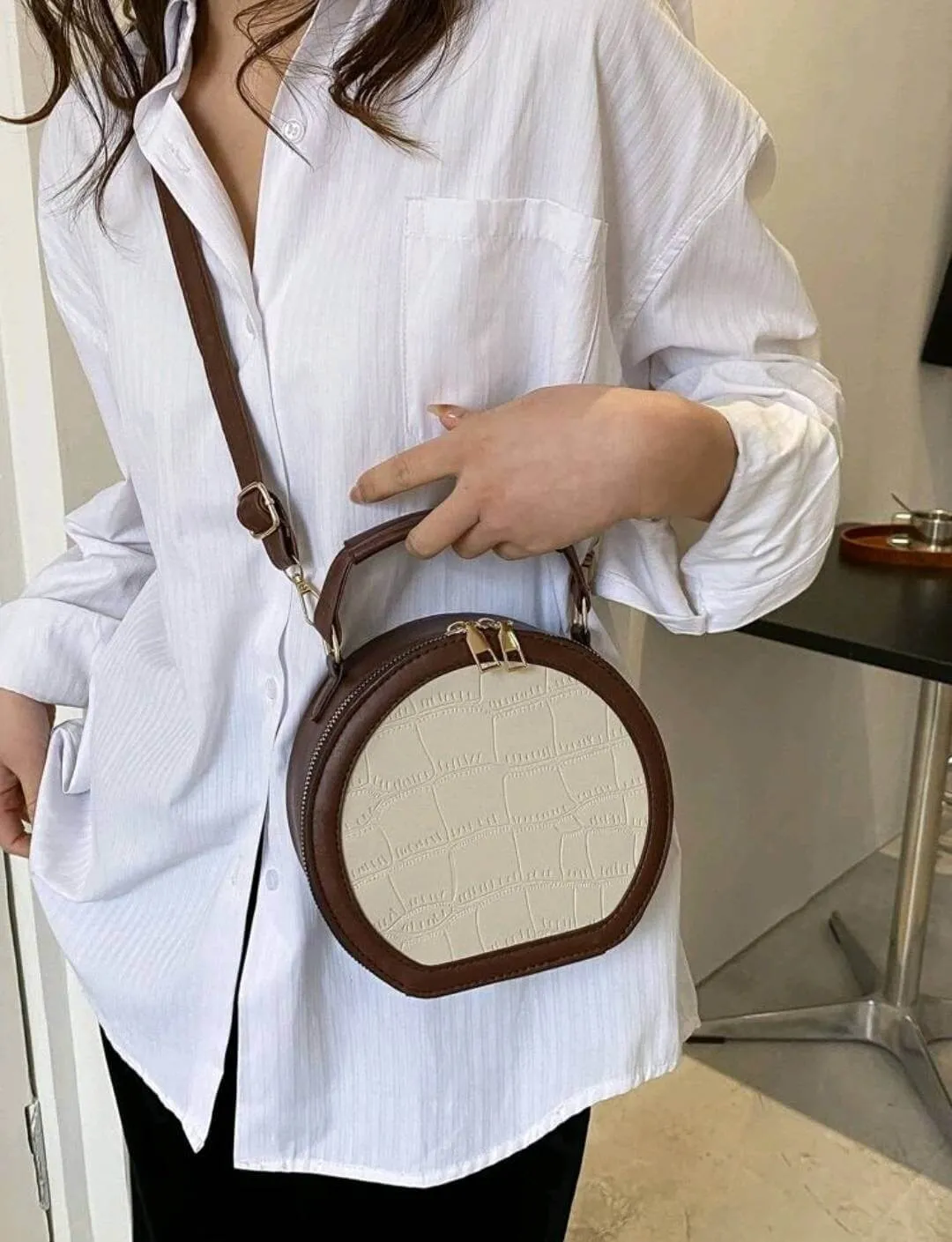 Bag - Handbag - two tone brown leather