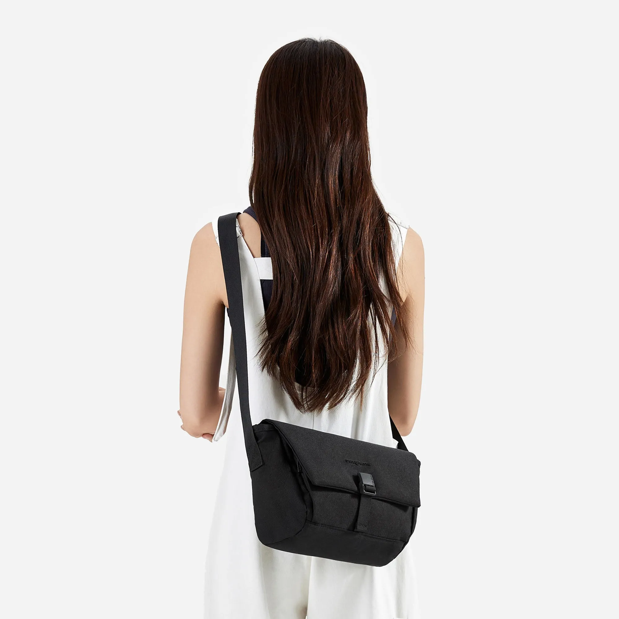 Hitch Crossbody Bag