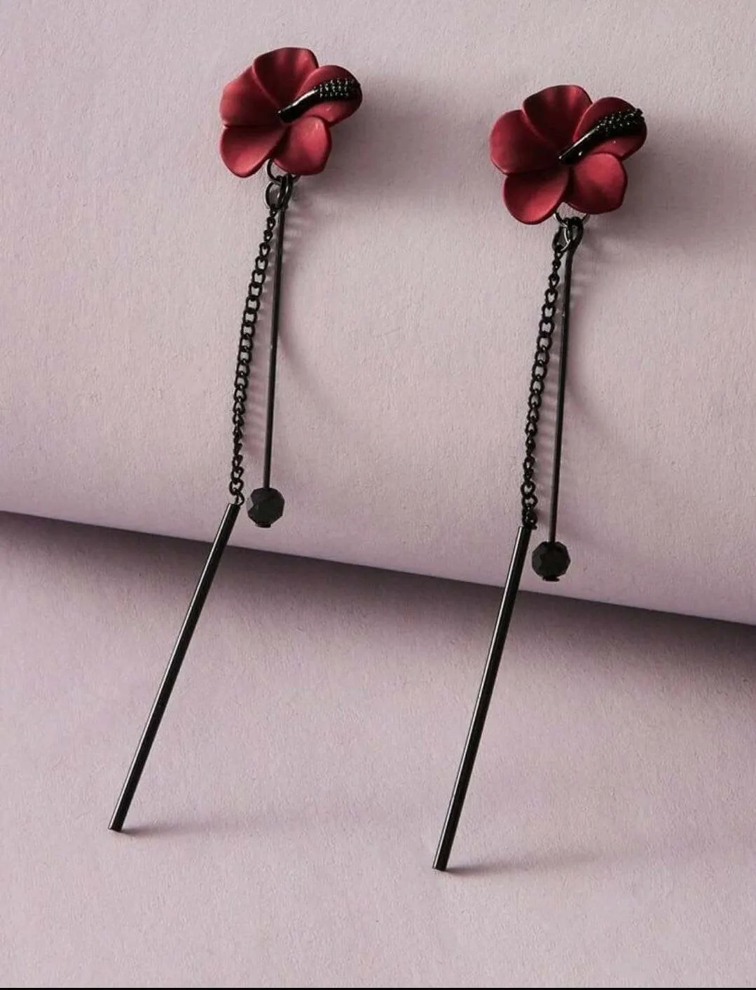 Jewellery - Earrings - drop - black red floral bar